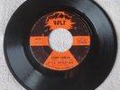 Otis Redding - (Sittin' On) The Dock Of The Bay / Sweet Lorene - Volt 45-157