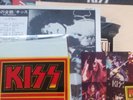 KISS ORIGINALS JAPAN 2X BOOKLETS STICKER, CARDS EX CON ,BRILLIANT COPY