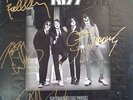KISS SIGNED IN GOLD DRESSED TO KILL  LP ACE GENE PETER AND PAUL VG CONDITION