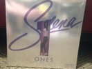 Ones by Selena (Vinyl, Oct-2016, 2 Discs, EMI)