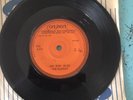 THE CLOVERS ONE MINT JULIP ORANGE ONE SIDED LONDON DEMO EX DOO WOP