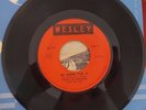 LOS SALTOS - Mi Amor Por Ti - RARE EL SALVADOR MONSTER GARAGE PSYCH FUZZ 45
