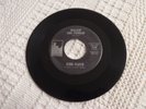 NORTHERN SOUL KING FLOYD  WALKIN AND THINKIN/LOVE MAKES THE WORLD GO  UPTOWN