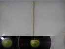 BEATLES WHITE ALBUM APPLE AP-8570,1 Japan Red Vinyl 2LP