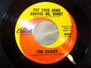 The Daisies 45 Capitol 5667 E+ Condition Put Your Arms Around Me Honey/Cold Wave