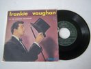 EP 4 TITRES , VINYLE 45 T , FRANKIE VAUGHAN , STARS IN YOUR EYES . VG / VG +