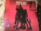 PEARL JAM  TEN 12 VINYL 1ST PRESSING   MINT CONDITION  1991