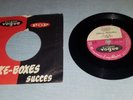 33t format 45t sp RARE JOHNNY HALLYDAY  JKST 01 33  tu es la / 24000 baisers