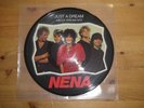 NENA: Mega-Dream Mix      EPIC WA 3249, UK, 10