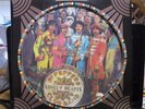 LP PICTURE DISC THE BEATLES Sgt. Peppers CAPITOL SEAX-11840 VG+/VG