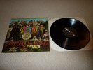 THE BEATLES - SGT PEPPER ALBUM / VINYL / LP / RECORD / 33rpm BLACK & WHITE LABEL