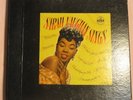 SARAH VAUGHN SINGS  (4) -10
