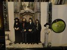 THE BEATLES / HEY JUDE orig. Apple SW 385 plays a very strong, clean, VG+