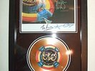 ELO   SIGNED  GOLD DISC  NEW FRAME   DISPLAY  2e