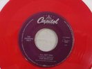 COLORED RED THE BEATLES SHE LOVES YOU VINYL 45 RECORD RE14