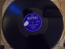 THE CHECKERS King 78 RPM WHITE CLIFFS OF DOVER / WITHOUT A SONG - HEAR