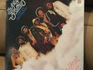 ISLEY BROTHERS - THE HEAT IS ON - FIGHT THE POWER 1975  SOUL FUNK ROCK RECORD LP