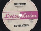 THE VIBRATONES  THE BEE GEES   Rare 1963 Oz Only 7