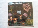 THREE DOG NIGHT-IT'S A JUNGLE-1983 SS Orig Passport PB5001 33rpm Vinyl 12