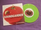 Soundgarden - Blow Up The Outside World 7