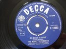 THE MIGHTY AVENGERS   SO MUCH IN LOVE   F 11962   EX   1964 UK 7