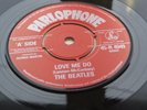 THE BEATLES 1982 UK 45   LOVE ME DO RED PARLOPHONE