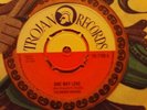 UK TROJAN TR 7700-COLOURED RAISINS-ONE WAY LOVE/NO MORE HEARTACHES-NR EX