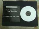 RAGE AGAINST THE MACHINE KILLING IN THE NAME 1993 12