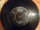 when the night falls - the eyes MF 881