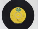 BLUE CAT/ 2000 TONS OF TNT - VAL BENNETT/BOTHERATION - MAYTONES (69 SKINHEAD 7