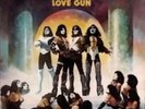 Kiss - Love Gun  RARE ORIG 1977 Canadian Pressing complete w/ all inserts (NM+)