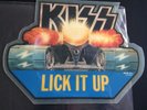 KISS 