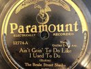 Paramount 12774 Beale Street Sheiks HUNTING BLUES/Ain't Gonna Do..  78rpm   1929