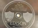 EDISON DIAMOND DISC 50380 JOY TO THE WORLD / THE FIRST NOWELL -THE CCAROL SINGER