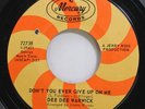 Hear  Northern Soul 45 Dee Dee Warwick - Dont You Ever Give Up On Me / Weve Got