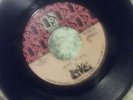 LOVE---- Que  Vida / Hey Joe  Cat no. ek-45613
