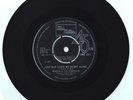 TMG 621 - ONE WAY OUT - Love Bug Leave my Heart Alone, Martha & Vandellas