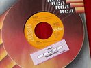 DAVID BOWIE  1984  VG++  QUEEN BITCH  RCA  RARE TITLE STRIP   ROCK  45