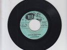 GG'S HIT/ GAWLING COME DOWN  -  LLOYD & ROBIN, FLIGHT 404  (69 BOSS REGGAE 7