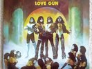 Kiss Love Gun vinyl lp record with paper gun Orig owner ,no scratches or warpage