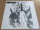 BOB DYLAN - PLANET WAVES - UK ISSUE 1974 + STICKER SHRINK - EXCELLENT+