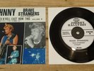 45 tr.johnny Hallyday volume 1 deux étrangers / le rock and roll c'est comme ça