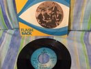 THE SHADOWS APACHE 1975 DIFFERENT COVER RARE ROCK & ROLL M/NM