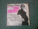 7 inch Single SCHULMÄDCHEN (Soundtrack Schulmädchenreport)  von DAISY DOOR   °20