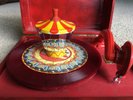PETER PAN VINTAGE RECORD PLAYER   1950’s