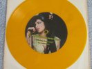 Amy Winehouse LIVE  -  in Madrid & w/ Jools Holland  -  YELLOW VINYL 7
