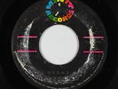 Northern Soul 45 - Showmen - The Wrong Girl - Minit - VG+ mp3