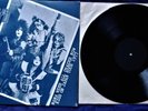  KISS   MAMA WEER ALL CRAZEE NOW 1977 japan tour
