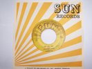 JOHNNY CASH RARE SUN RECORD CRY CRY CRY PUSH MARKS WITH SUN SLEEVE NEAR MINT