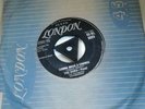 THE DUBS-VOCAL-GONNA MAKE A CHANGE.VINYL 7